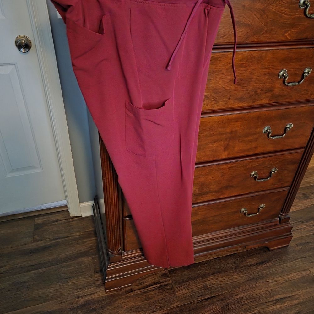 Red Tapered Joggers with Streamlined Silhouette